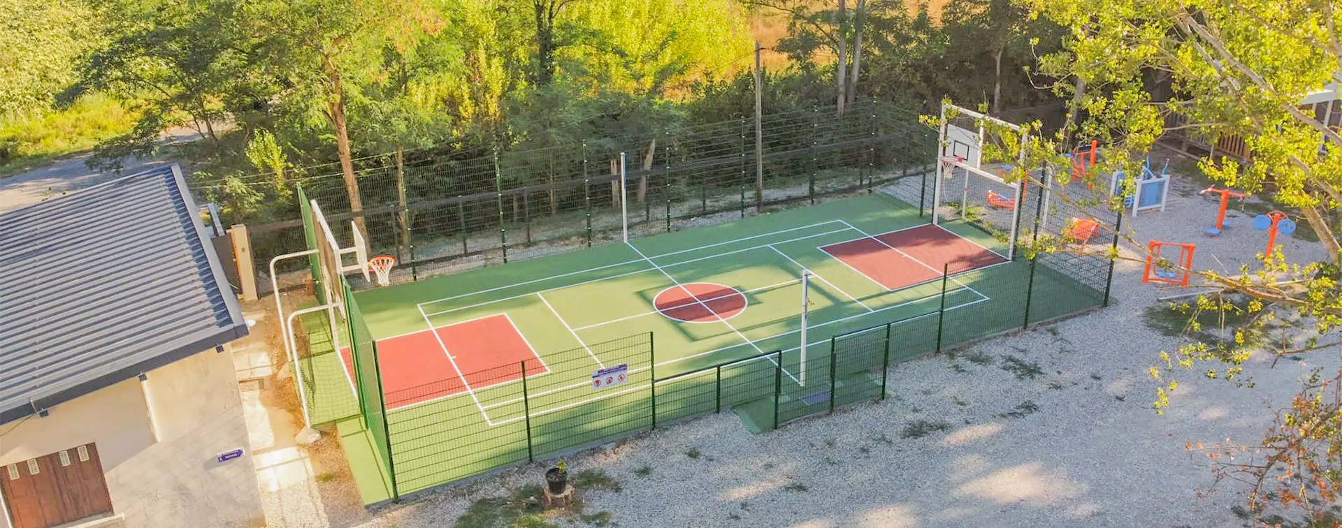 multi-sport field for the whole family