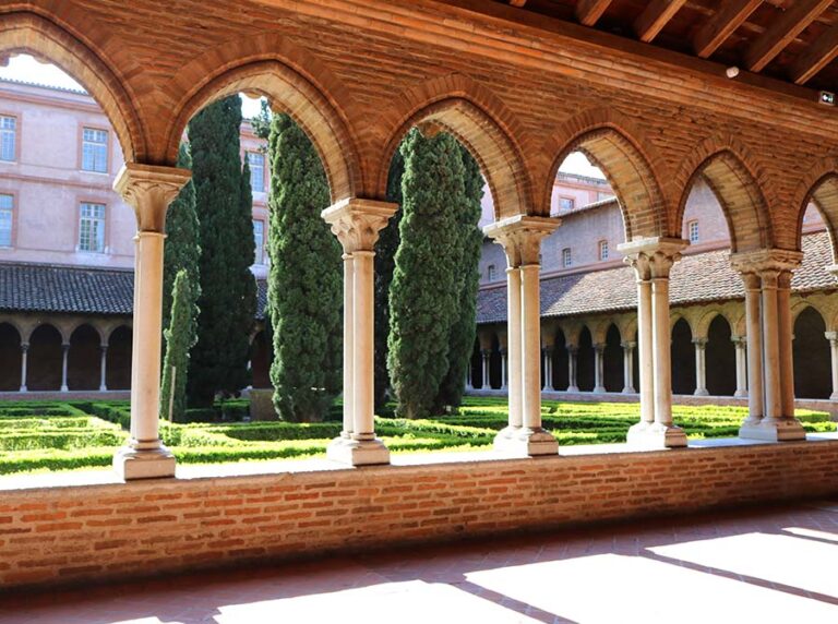 Cloitre ©Couvent des Jacobins 1